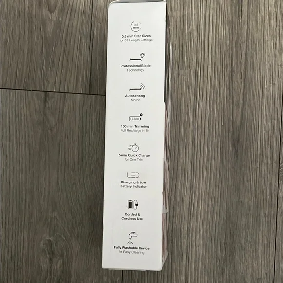 Braun Black and Silver Grooming Tool with 39 Length Settings New In Box - Picture 3 of 5